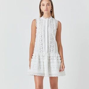 ENDLESS ROSE LACE dress NWT